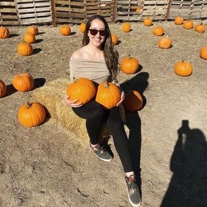 Meet your Posher, Marisa